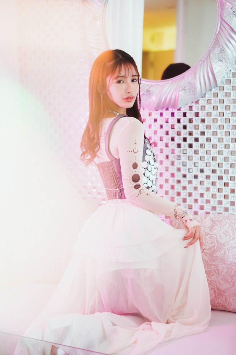 #Escape【エスケープ】 tweet media