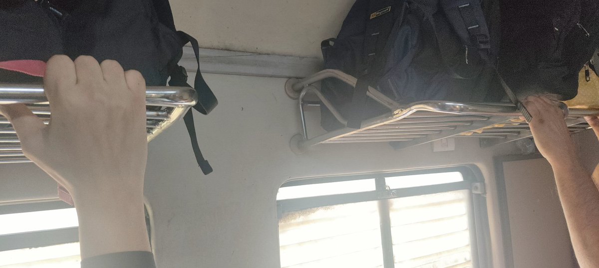 Pls replace this half bag stand with full size in all <a href="/Central_Railway/">Central Railway</a> coaches so more 3-4 bags can be easily accommodated. Coach no 5412B <a href="/drmmumbaicr/">DRM Mumbai CR</a> <a href="/rajtoday/">Rajendra B. Aklekar</a>