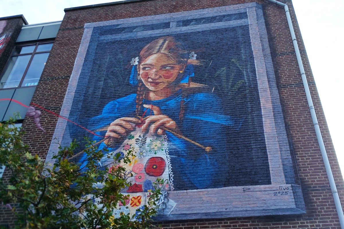 beerfollowers's tweet image. Daily street art #461 #denhaag #denhaagcity #thehague #followthebeer #StreetArt #streetstyle #streetphotography #streetphotographer #streetphoto