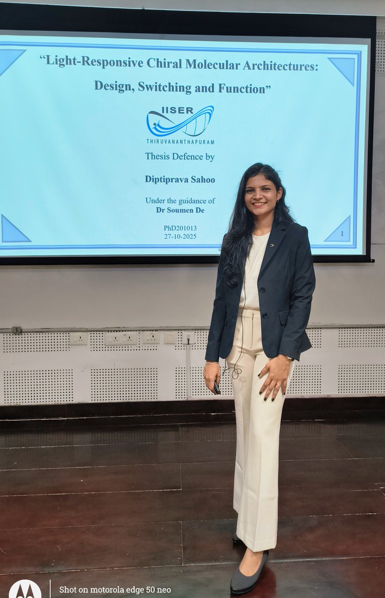 🎉 Proud moment for our lab!
<a href="/diptipravaSAHO7/">Diptiprava Sahoo</a>  successfully defended her PhD thesis “Light Responsive Chiral Molecular Architectures: Design, Switching &amp; Function.”
Our 1st PhD graduate! 🎓 
Thanks to DC members &amp; Prof. Subhajit Bandopadhyay <a href="/The_LightLab/">Light Lab</a>  for valuable inputs.