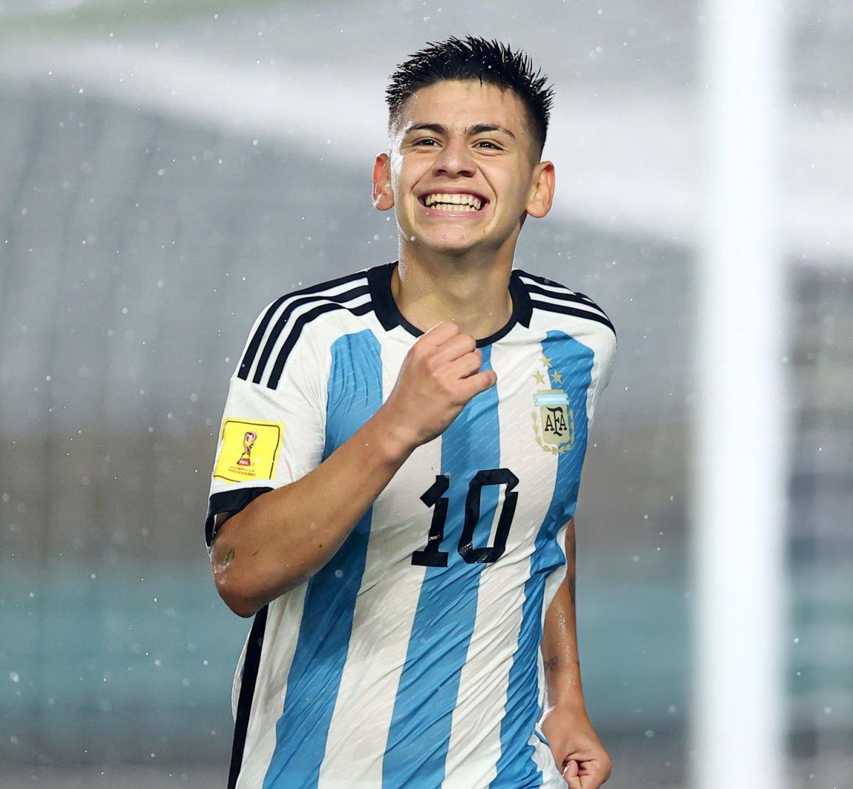 In the previous #U17WC, Bayer Leverkusen’s Claudio Echeverri tallied five goals over seven matches.