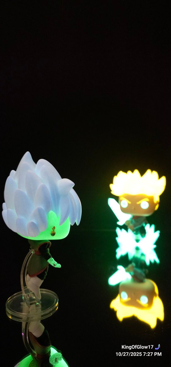 DMungu17's tweet image. Pop! Animation (1281). DragonBall 超: Super Saiyan Trunks with sword #amazon glow-in-the-dark exclusive. Vs Fused Zamasu fight 》》》》》》

#funko #funkglow #funkophotography #funkoanime #FunkoPopVinyl #exclusive #dragonball超 #trunks #fusedzamasu #fight #funkoglow #FunkoPops