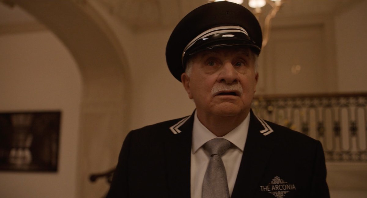 grqntt's tweet image. lester died trying to protect the building :(
#omitb #onlymurders