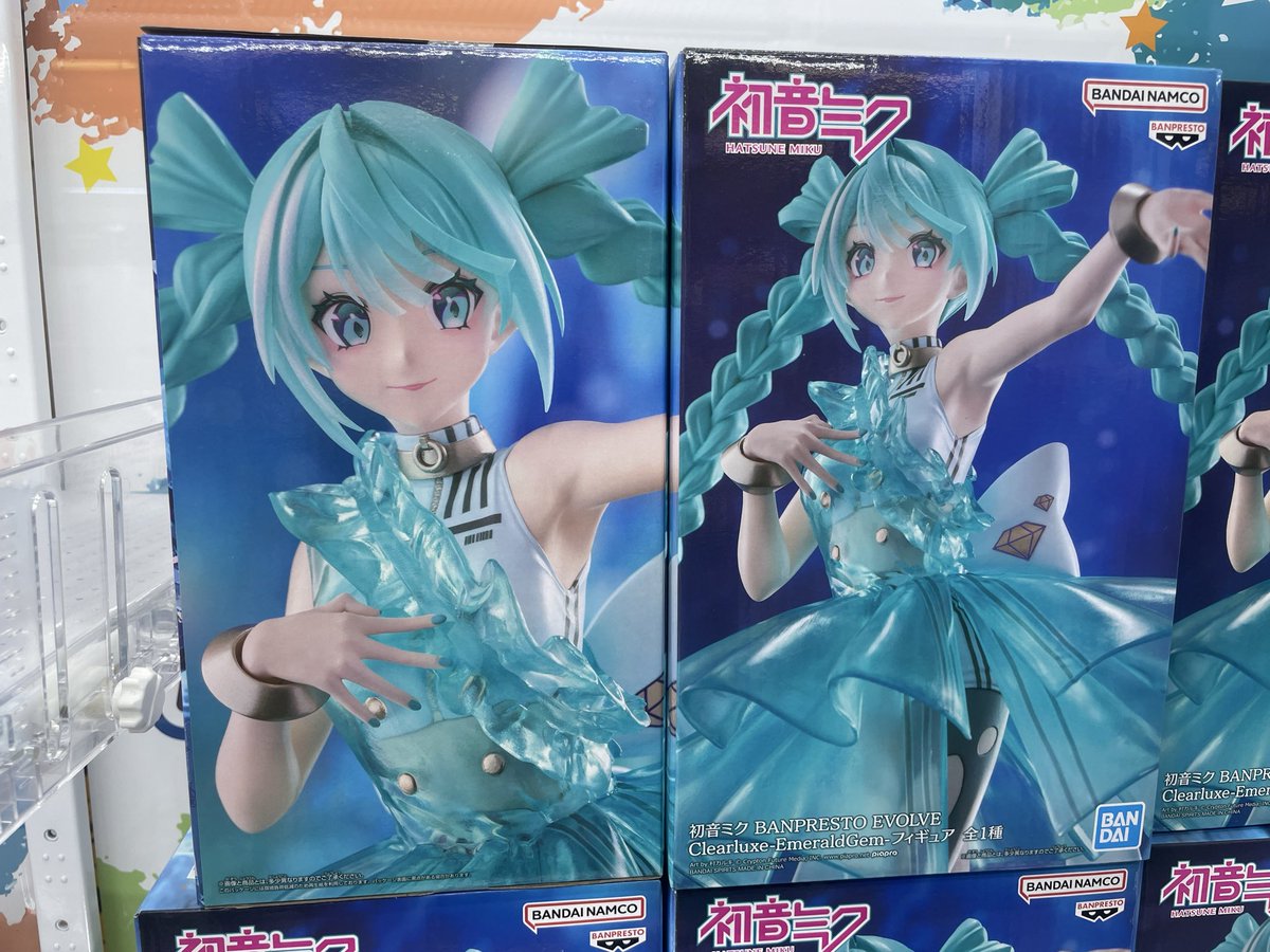 初音ミク EVOLVE クリアルクス・エメラルド・ジェム 18個セット 初音