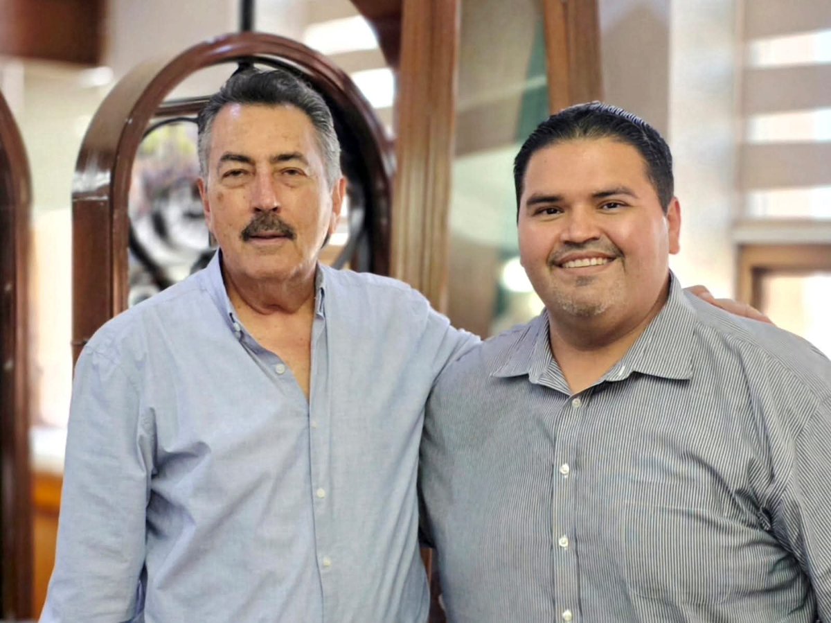 Sostuve una productiva reunión con Carlos Sosa Castañeda, titular del Instituto de Movilidad y Transporte para el Estado de Sonora (IMTES), para continuar fortaleciendo la coordinación entre el Gobierno Municipal y el Estado en materia de movilidad y transporte.