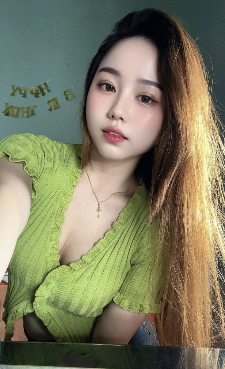 下大雨了 有空聊天的吗？#马来西亚女孩