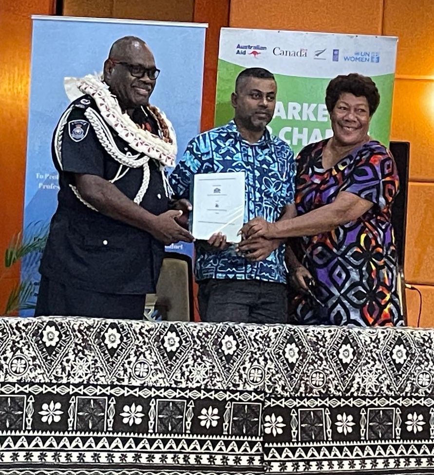 Peter Roberts tweet media