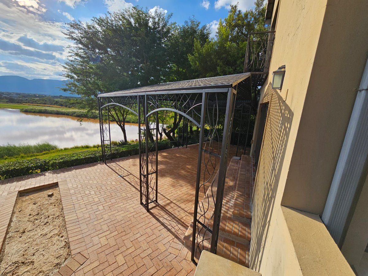 DesignAPretoria's tweet image. We Design, Manufacture and Install - Steel, Stainless Steel &amp;amp; Glass Balustrades, Driveway Gates, Fences, Security Doors, Burglar Bars, Decks and much more...