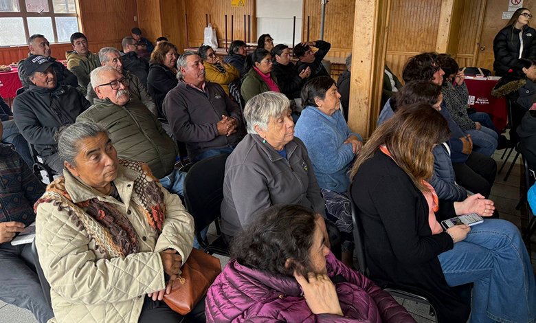 Actualidad | Curaco de Vélez destaca en el Fondo Comunidad con 38 proyectos y más de $166 millones en inversión social elinsular.cl/noticias/chilo…