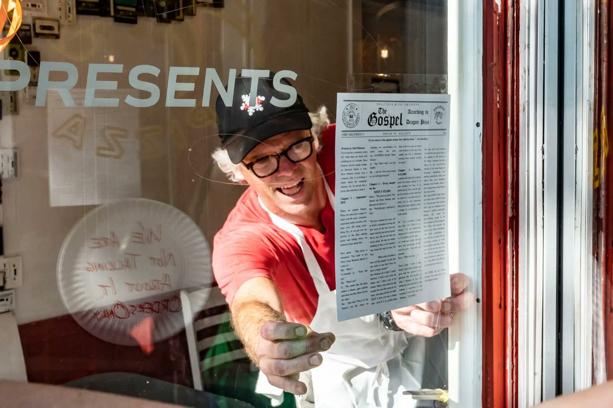 laurenbalik's tweet image. Dave Portnoy's One Bite Pizza Reviews are full of *secret, esoteric* messaging about rigged NBA games, NFL games, horse racing, sports outcomes.

Dave Portnoy likes to call pizzas floppy. Then, mysteriously, there's a flop or an injury at a big game!😲

"How's the pizza's…