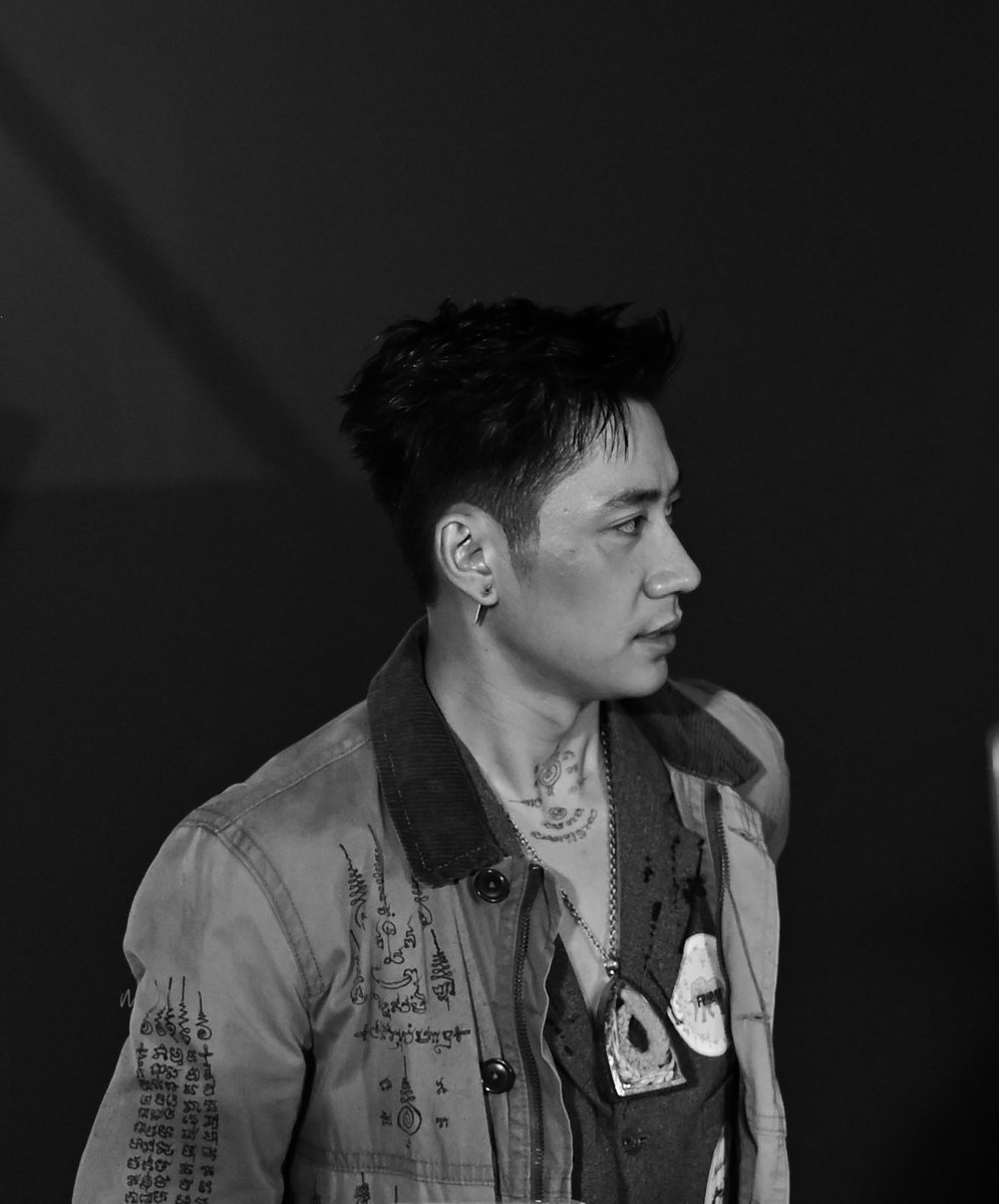 MM_RTJM's tweet image. ฝากคนหล่อด้วยงับบ🤭

#๒๗FRIDAYxJAM 
#jamrachata