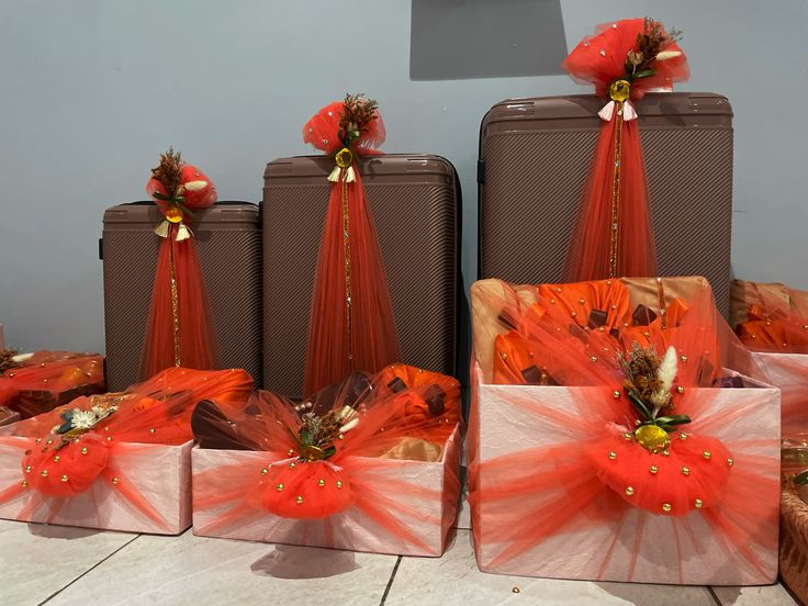 SLatibhu's tweet photo. @VendorsHypeman @MubiruAliug @kiyosetcode @olhirhay @AanuoluwapoAd17 @retweets_9ja @lilacmwesh @pagesbydammy Let Wrapped by Esther handle the details. We'll plan and wrap your gifts with love and care.

Contact us: 0709187116 https://t.co/CoOMbBKNIe