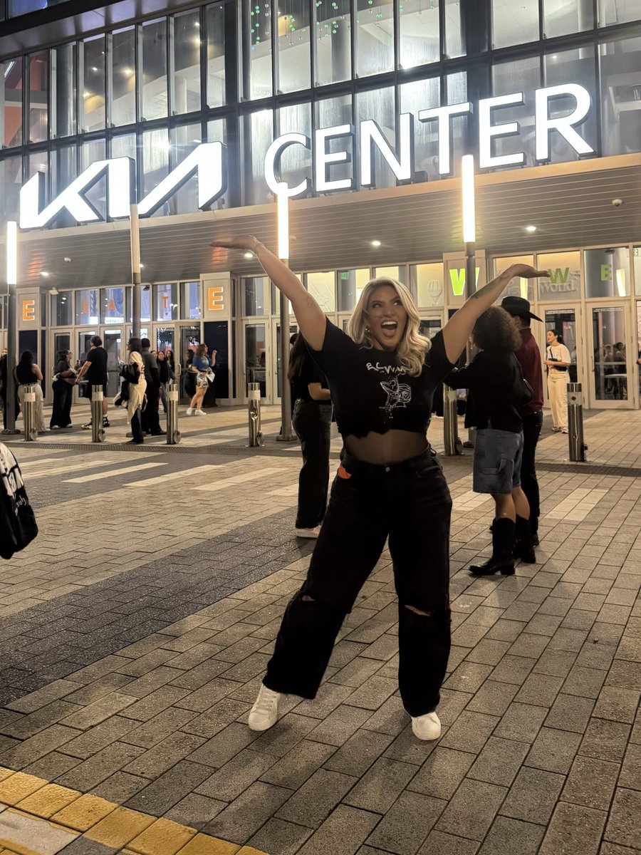 Tiffany Uribe tweet media