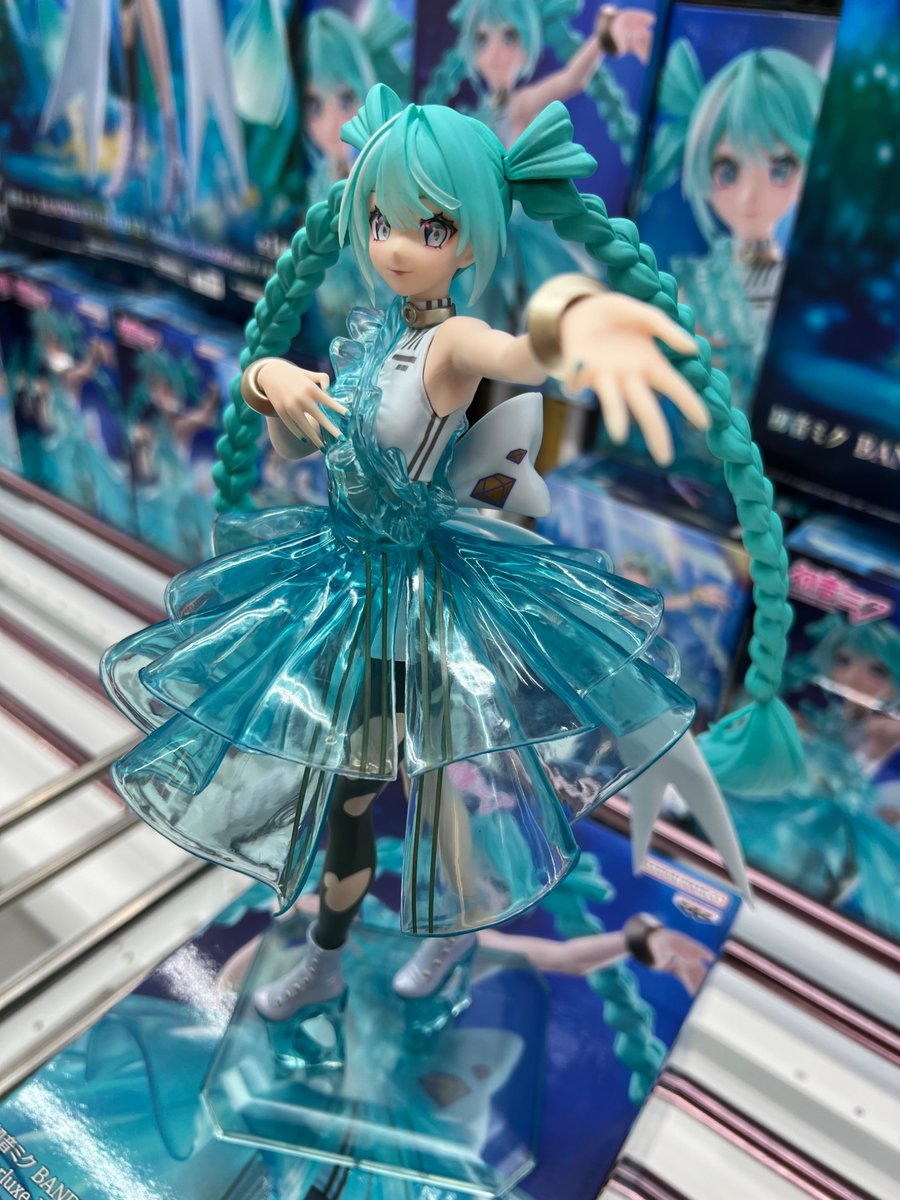 ❄️新景品入荷情報❄️ #初音ミク BANPRESTO EVOLVE Clearluxe