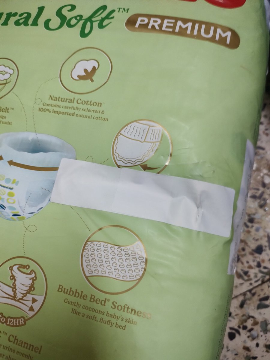 salianabhishek's tweet photo. @zeptocares Zepto handles baby products with great care... Tapes and holes everywhere!!! Pathetic 😡!!! https://t.co/srECU9iYtU