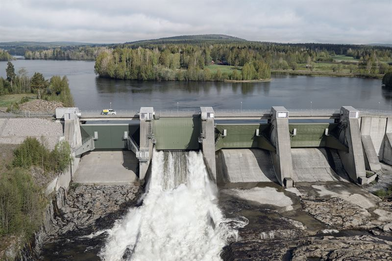 europawire's tweet photo. #SSAB to Deliver 120 Tonnes of #FossilFreeSteel for #Vattenfall’s Pioneering #Hydropower Project https://t.co/ugR5RDpPab #HYBRIT @SSAB_AB https://t.co/YJG9JdzJv2