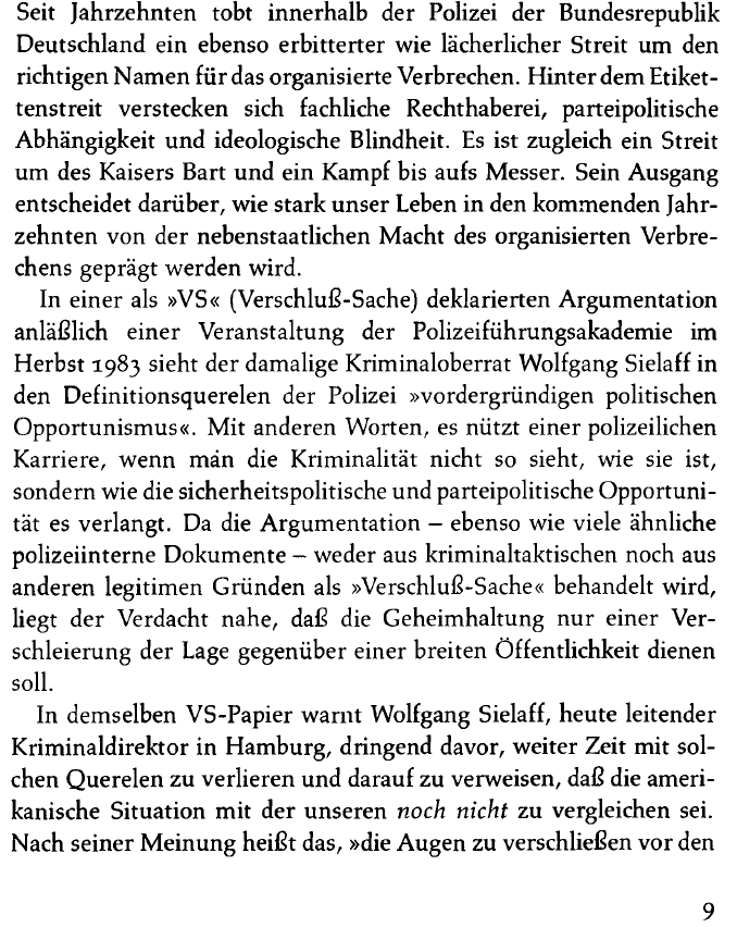Zeitungsjunge2's tweet photo. Schon interessant, dass das politkorrekte Behördenkaschieren der organisierten Kriminalität gar nicht mal so neu zu sein scheint im Schländle ... 🫣

Aus: Dagobert Lindlau - Der Mob. Recherchen zum organisierten Verbrechen (1987), S. 9 f. https://t.co/ScsweTclbv