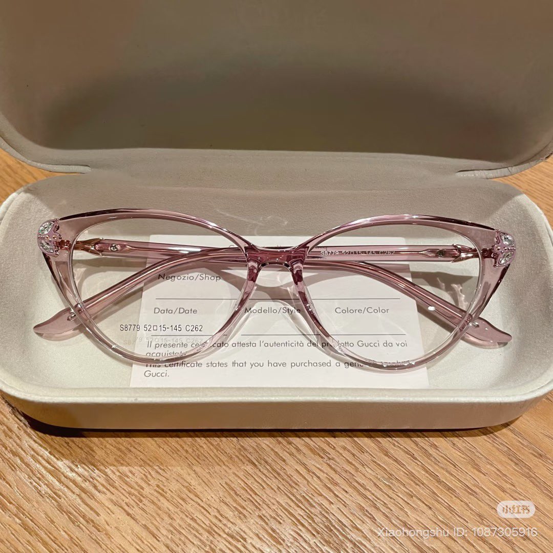 racuncune's tweet image. Pretty eyewear designed to complement every face shape and every moment ✨