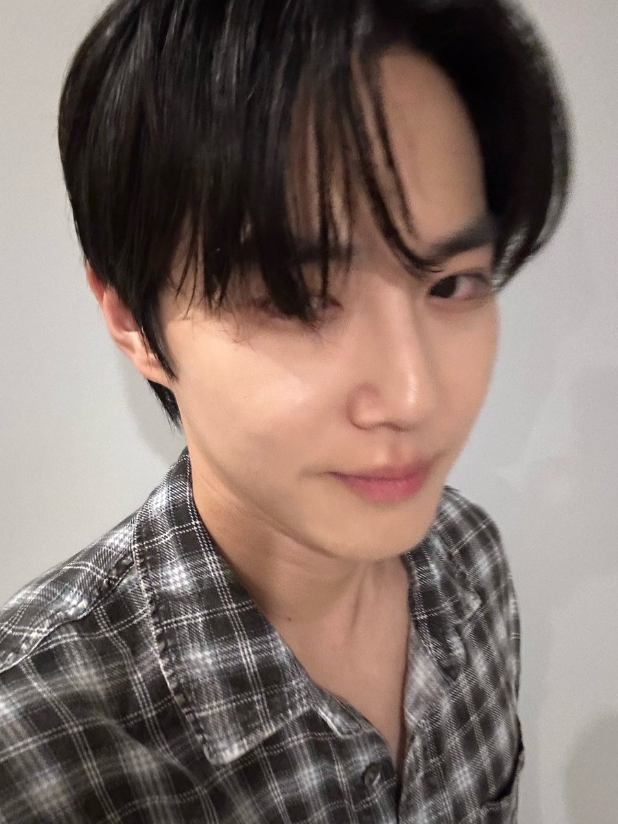 수호룩봇 tweet media