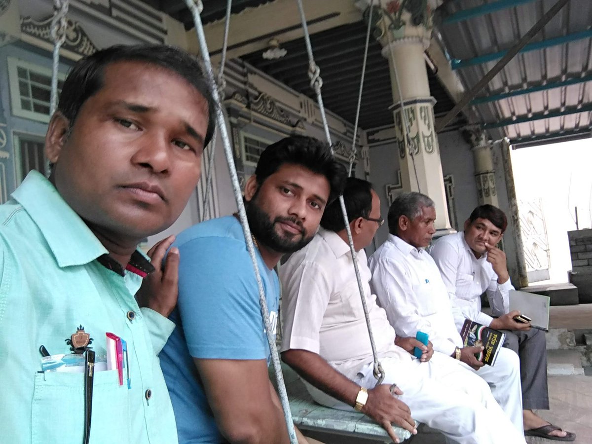 dewanandpatel4's tweet image. श्री हरि भाई पटेल जी साथीगण ✍️✌️🌹🌄🙏