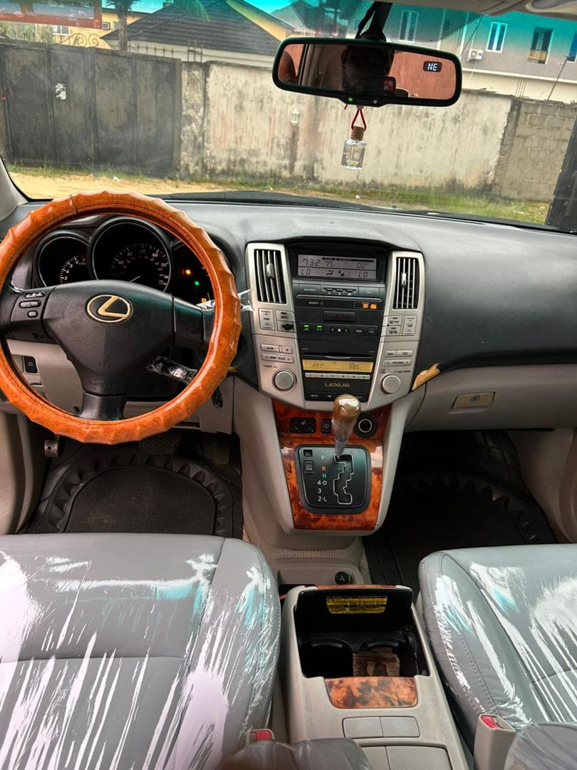 fi_george's tweet photo. New whip Alert!!!
Brand: Lexus 
Model: RX350
Year: 2007
Price: 9,500,000
Condition: Nigerian used
Location:Lagos 
Contact: 08137830030 
#Lexus #Lagos #Island #tinubu https://t.co/KTp0b51c4w