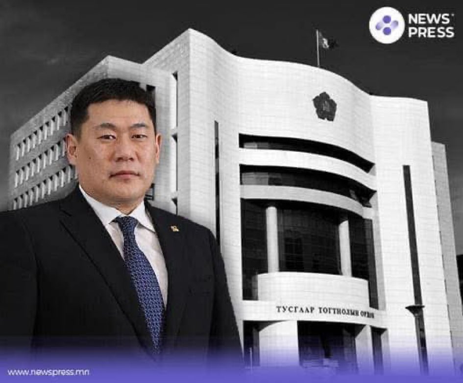 Шударга тав гээд л гарч ирсэн. Шуналын бирд типүүд байж. 🤮🤮🤮🤮🤮