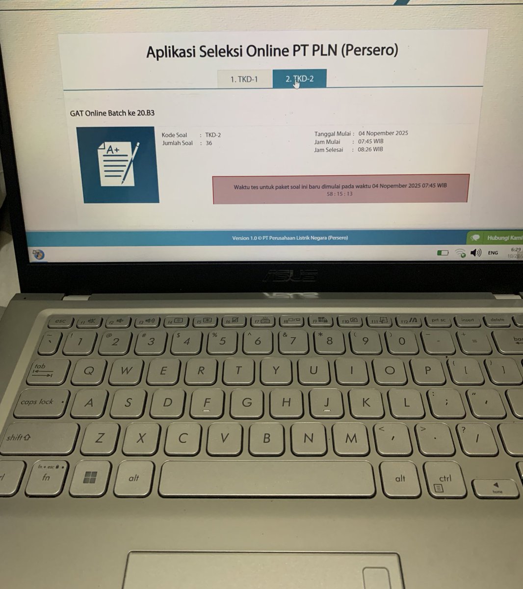 magnifcy's tweet image. kakk mau tanya aku kan sudh coba uji device. terus aku logout dan close app SEB. Mau coba login lagi buka SEB kok malah kayak di foto kedua ya?? alias gabisa gt