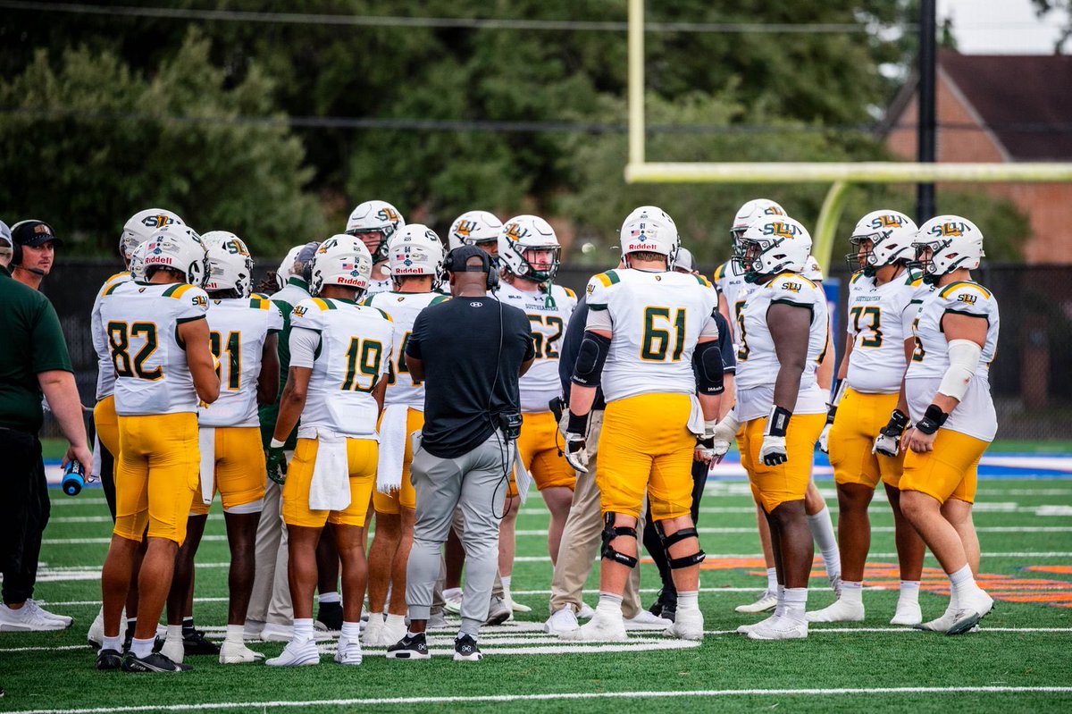 #TwistedTuesday What they lack in themselves, they criticize in you… #Keepshinning Our self-worth surpasses their opinions. #BeyondFootball