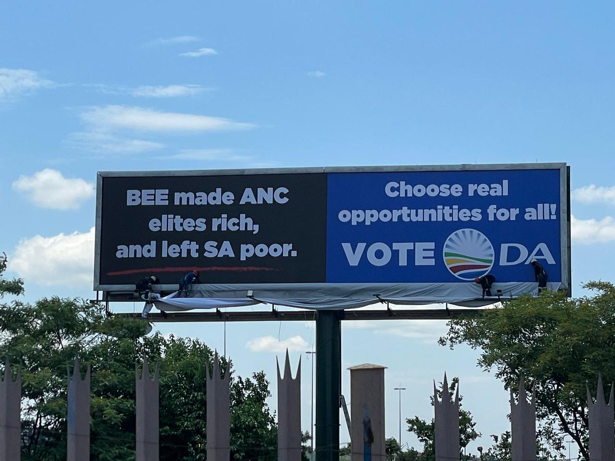 Democratic Alliance tweet media