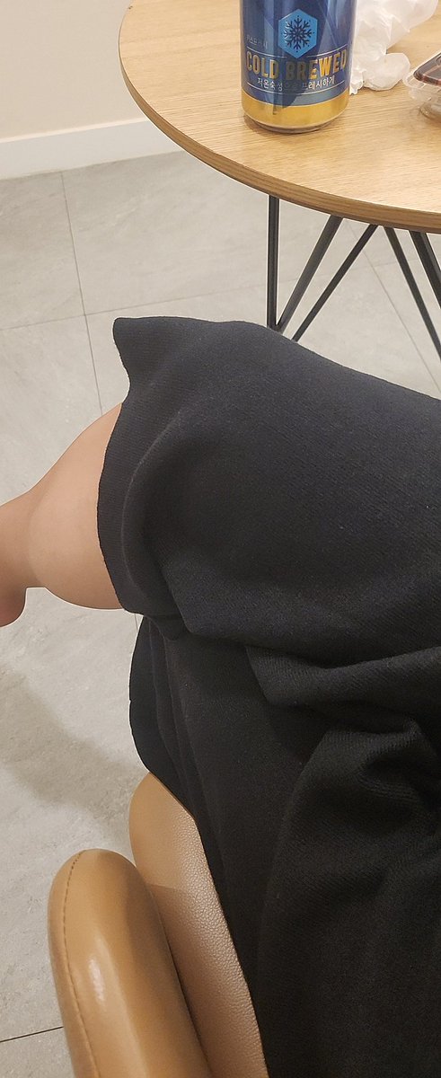 SeongIm6's tweet photo. 안성 흐흐흐흐흐 https://t.co/S3MKSL6oFA