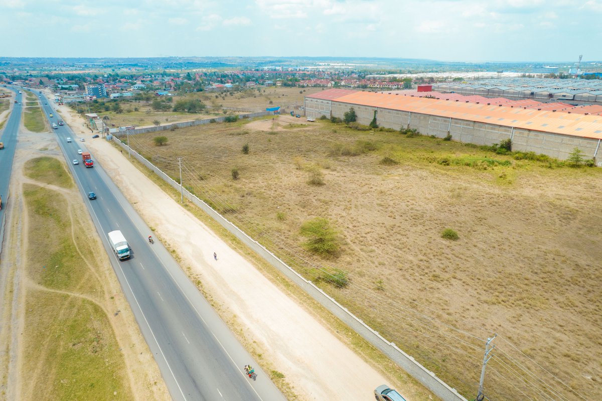 Myspace_Kenya's tweet image. Prime Investment Opportunity on Mombasa Road
We are selling 10 acres of prime land right along Mombasa Road 

📲 Contact us today for details or to schedule a site visit: 0734 555 556
#mombasaroad #plotsforsale