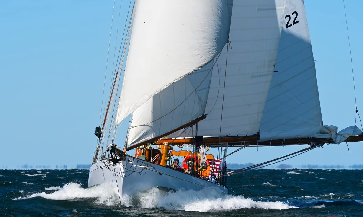 sailboat nationalism (@sloopstyles) on Twitter photo 