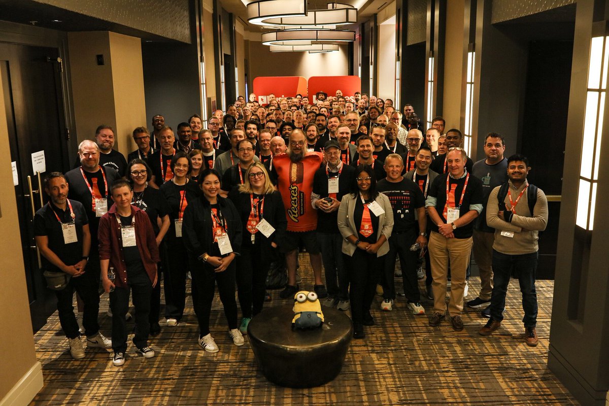 bosconference's tweet image. BoS USA 2025 is a wrap. Three days of ideas, laughter, and honest conversations with founders who care about building better businesses.

You can’t download this kind of community, but you can be part of it. Subscribe to get insights: businessofsoftware.org/updates/?utm_m… 

#SaaSConference