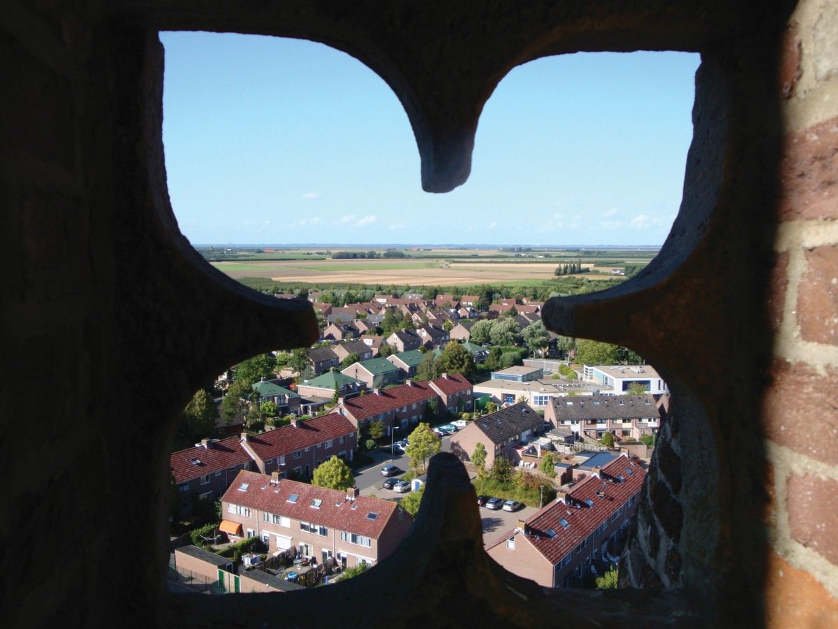 Deze week waren Gedeputeerde Staten voor de wekelijkse vergadering te gast in het gemeentehuis van Kapelle. We spraken over onderwerpen die van belang zijn voor de toekomst van Zeeland.

➡️ De genomen besluiten staan op onze website: zeeland.nl/vergaderoverzi…