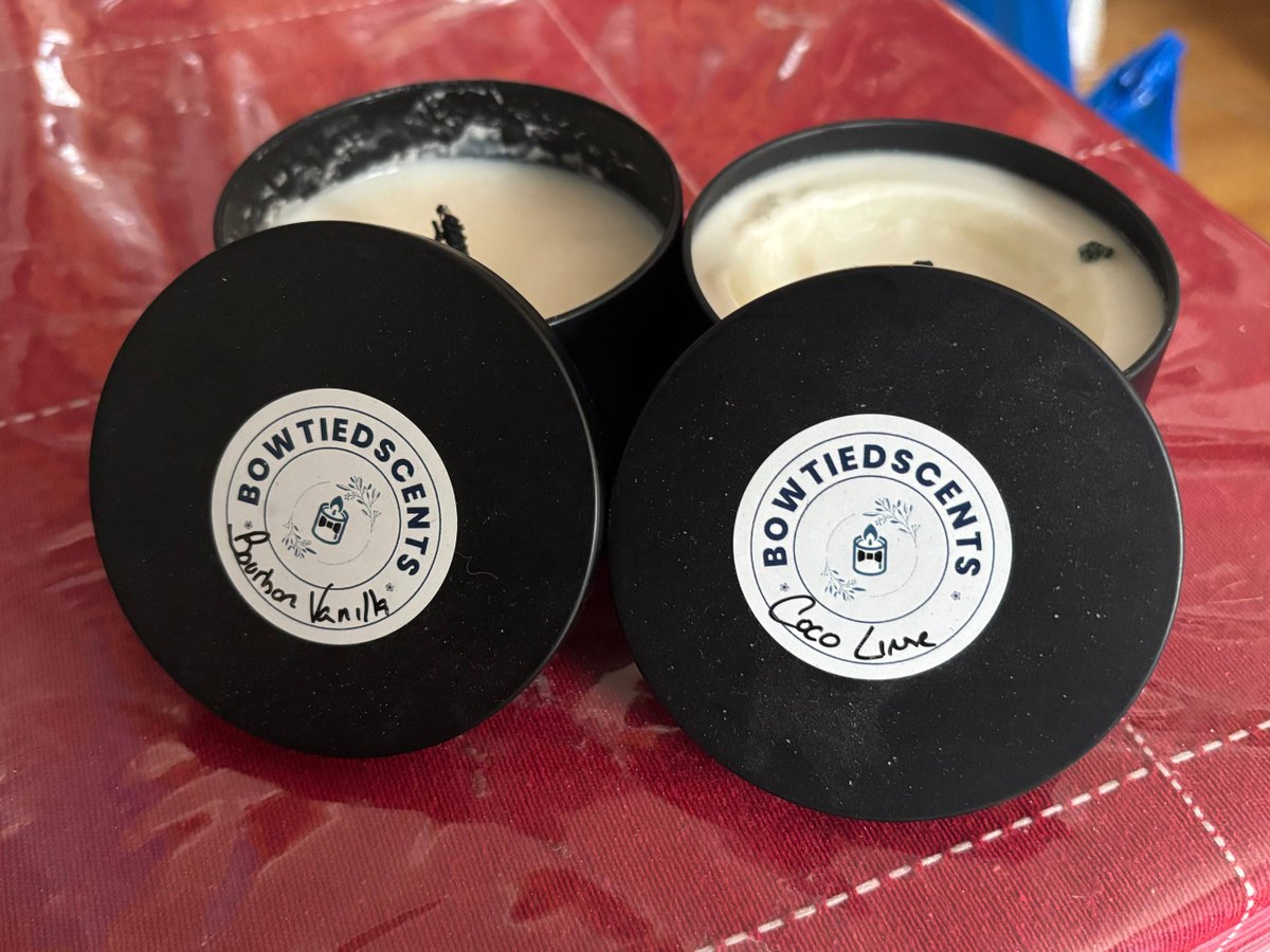 ancienth_h's tweet image. Last night I lit up the Coconut Lime.
Wake up this morning and the room still smells amazing!
Great longevity to have the house smelling amazing without the chemicals in regular candles.
If you're a sucker for Pumpkin Spice, I believe @bowtiedscents has another batch ready to…