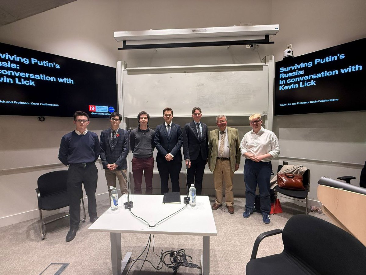 Вчера я выступал на одной из наиболее престижных площадок: Лондонской школе экономики (LSE) <a href="/LSEEI/">LSE European Institute</a>  Это была очень особенная и важная встреча.

Модератором нашей дискуссии был профессор Кевин Фезерстон (Kevin Featherstone), chairman мероприятия. Для тех, кто не знает, chairman –