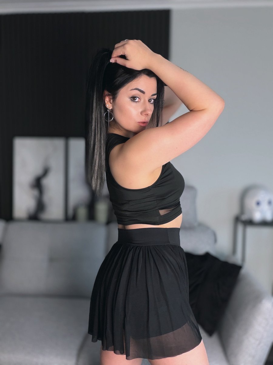 Die Caption hat sich der Plüschgesellschaft ergeben. 😵‍💫🧸 Rückkehr in die Realität ungewiss. 👀✨