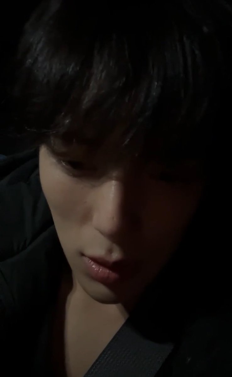 H2CO3water's tweet image. 얼굴 반만나와도 초미남 얼굴하시면서
워시환니먼
니시피아오량🌸🌸