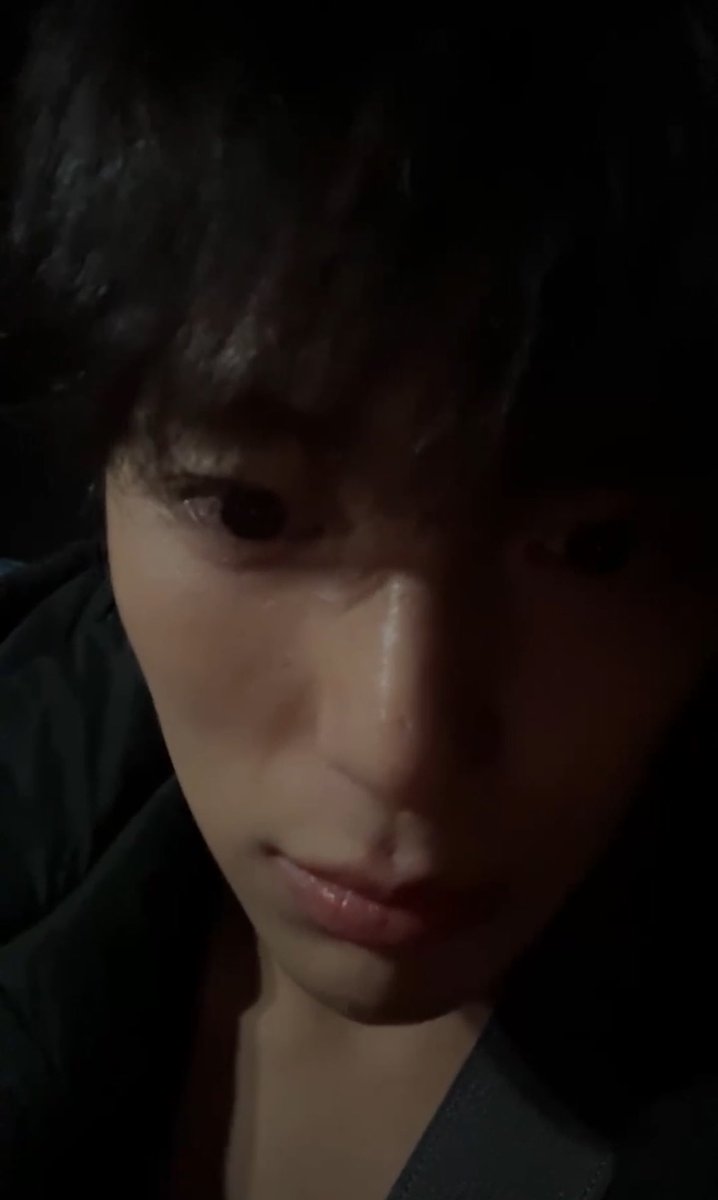 H2CO3water's tweet image. 얼굴 반만나와도 초미남 얼굴하시면서
워시환니먼
니시피아오량🌸🌸