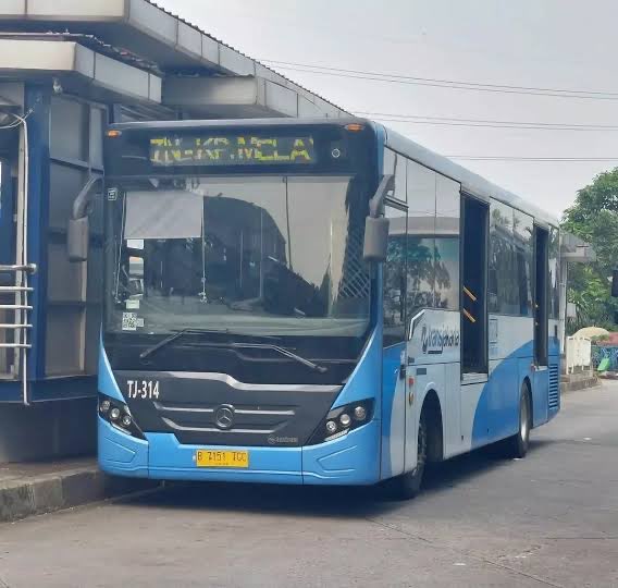 <a href="/tanyarlfes/">Tanyarlfes</a> nnti klo gw bilang tiap hari naik mercy nambah dibilang sombong ga ya?