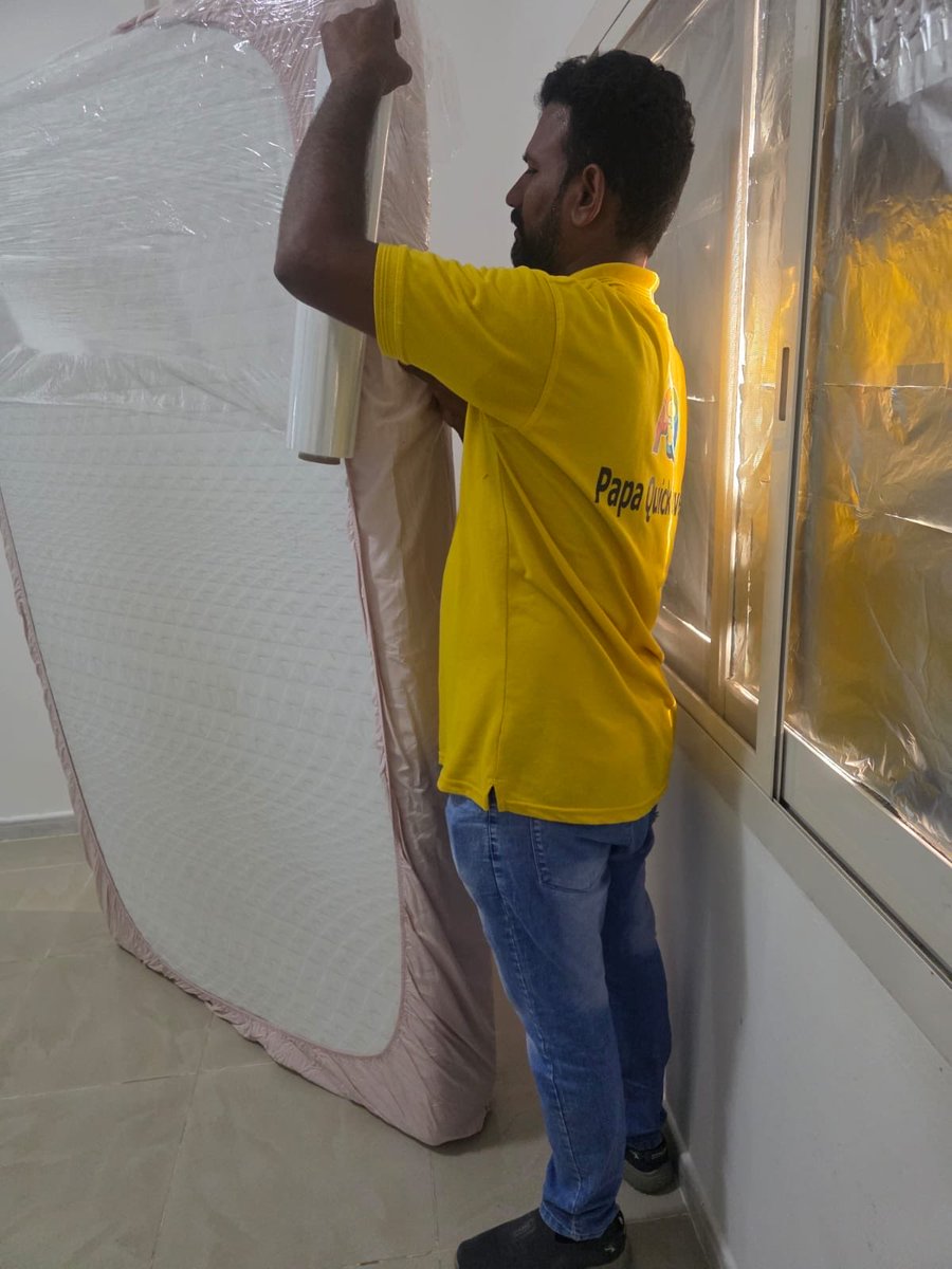UAE MOVERS . DUBAI MOVING COMPANY . RELOCATION SERVICES . PICK UP AND DROP OFF SERVICE . TRUCK TRANSPORTATION DUBAI . WALL PAINTING DUBAI . DEEP CLEANING DUBAI .  STORAGE RENTAL . 

PAPA Movers &amp; Storage Services