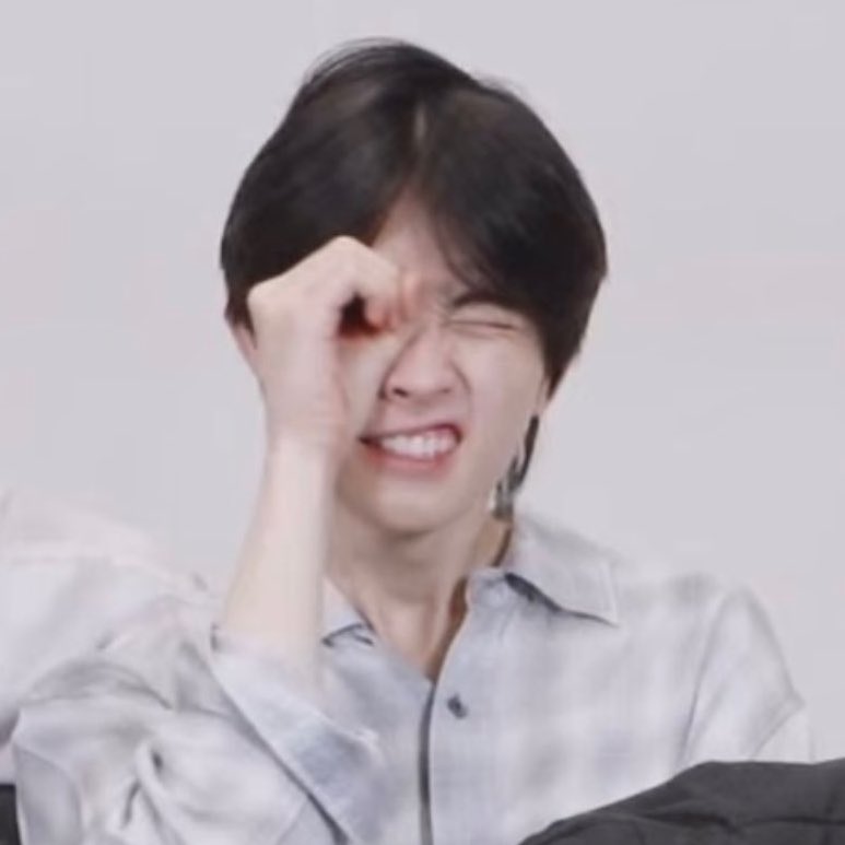 flowerucute's tweet photo. แมวบ๊องหนิ 😣🤌🏻 https://t.co/wYIh7wr9kf
