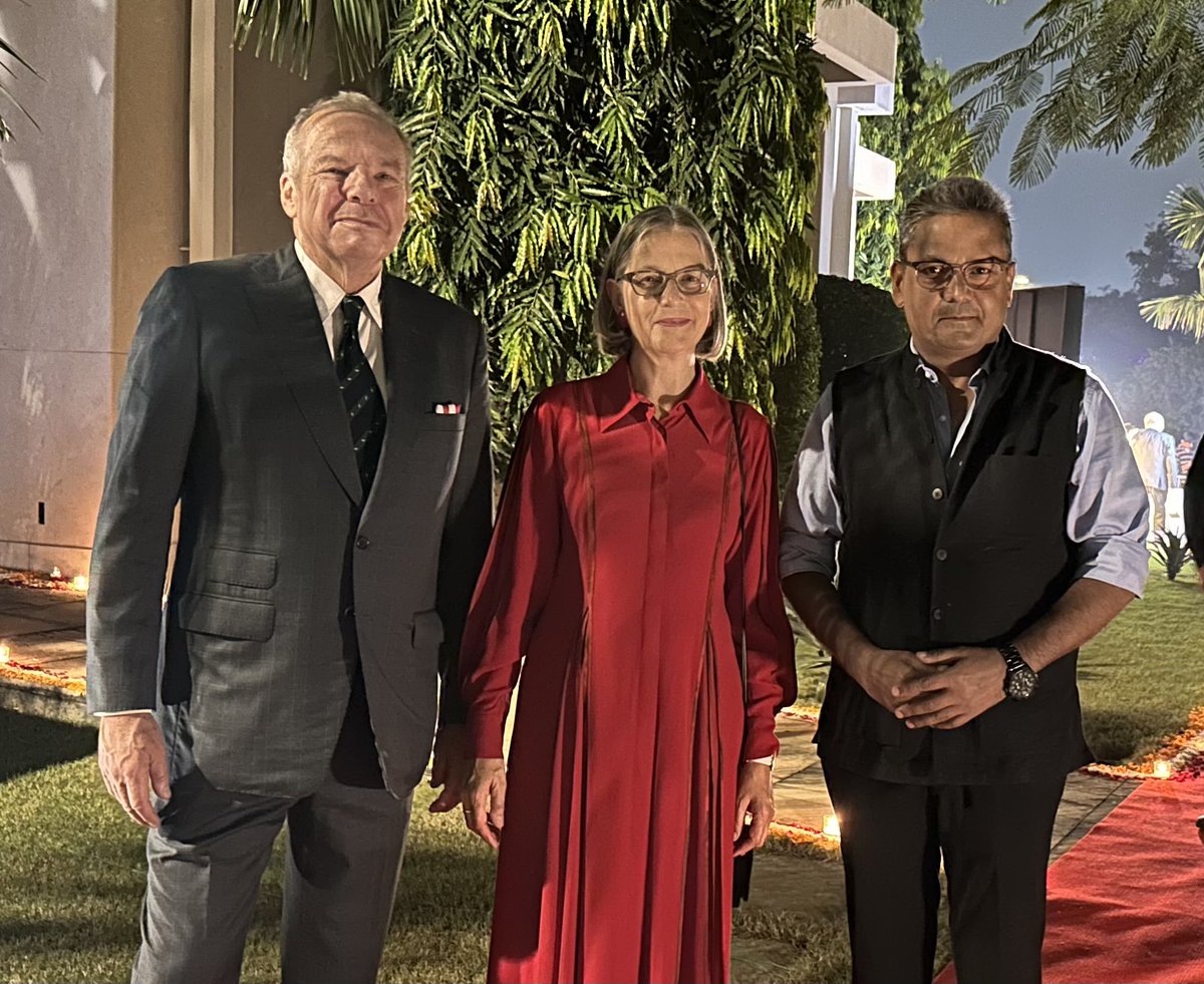 umashankarsingh's tweet image. याद के तौर पर एक तस्वीर… 

@AmbWieserIndia @AustriainIndia