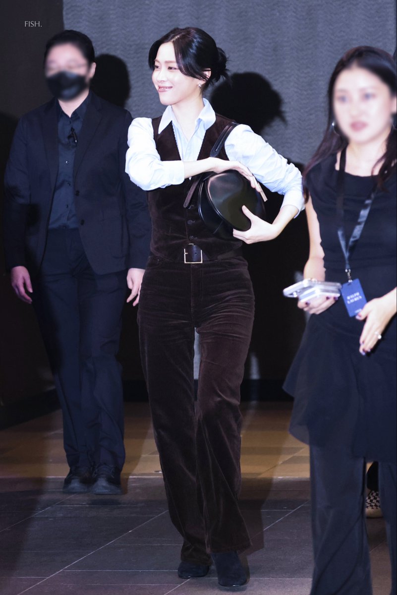 251023 🇸🇬폴로 랄프로렌 🐈‍⬛

#RYUJIN #류진 #ITZY #있지 #リュジン
#RYUJINxPoloRalphLauren <a href="/RalphLauren/">Ralph Lauren</a>