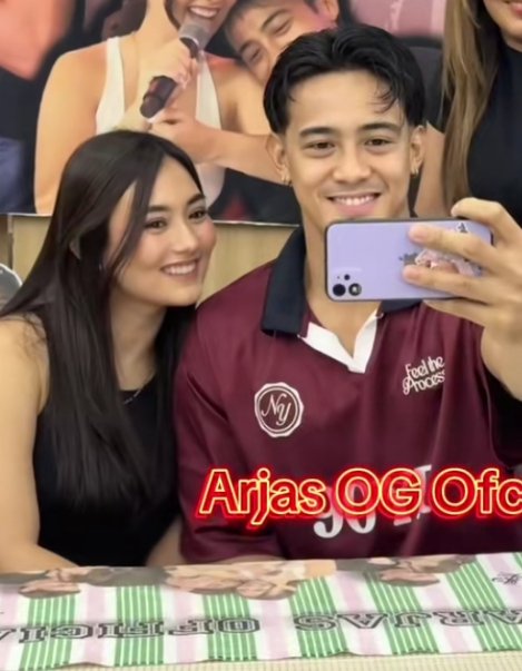 Jas_charms's tweet photo. Happiness feels light
#ARJASReignAtEleven https://t.co/bppbvnJCW2