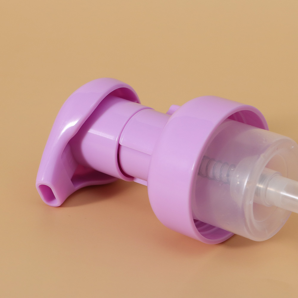 SongmilePacking's tweet image. Something new is here!

This foam pump features an external spring design to prevent contamination of liquids.

With a 0.8cc dispense volume, it's easy to pump and produces evenly distributed foam.

songmile.com/product/sm-fp-…

#songmile #Plasticpackaging #foampump #Freesample