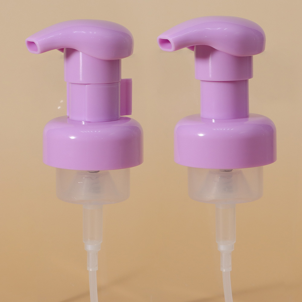 SongmilePacking's tweet image. Something new is here!

This foam pump features an external spring design to prevent contamination of liquids.

With a 0.8cc dispense volume, it's easy to pump and produces evenly distributed foam.

songmile.com/product/sm-fp-…

#songmile #Plasticpackaging #foampump #Freesample