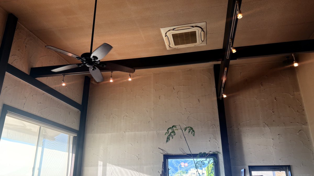 iamsho2002's tweet image. cafe de flots到着しました〜！
香川三豊で3泊4日です◎ #melc2025