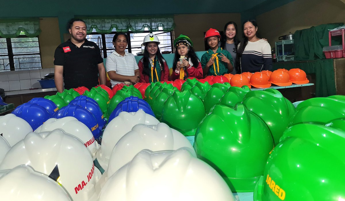 chrislaberinto's tweet photo. Don Bosco Elementary - Vynil cutouts on Safety Hardhats

Fast and Quality Printing needs
CONTACT US NOW: 09152022422
https://t.co/6dJEwwVSJf

We Accept all Kinds of Printing Works

All Digital Printing
Offset Color Sep
All Kinds of Corporate Giveaways
Trophies and Medals https://t.co/zOsx5NPX3Y