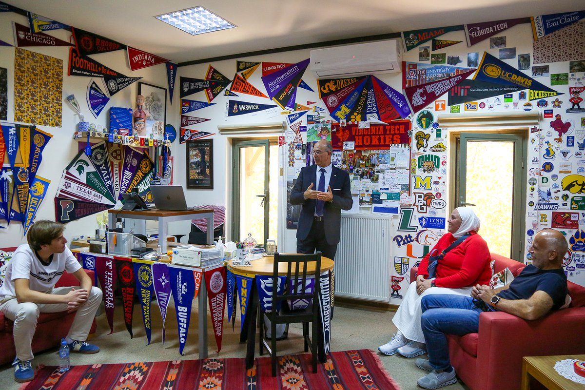 KingsAcademyJOR's tweet image. The campus buzzed with excitement this past weekend as #parents visited for Parents Weekend. Over two days, they joined their children in mini classes, met with #teachers to discuss academics, and enjoyed impressive arts #performances. #ParentsWeekend